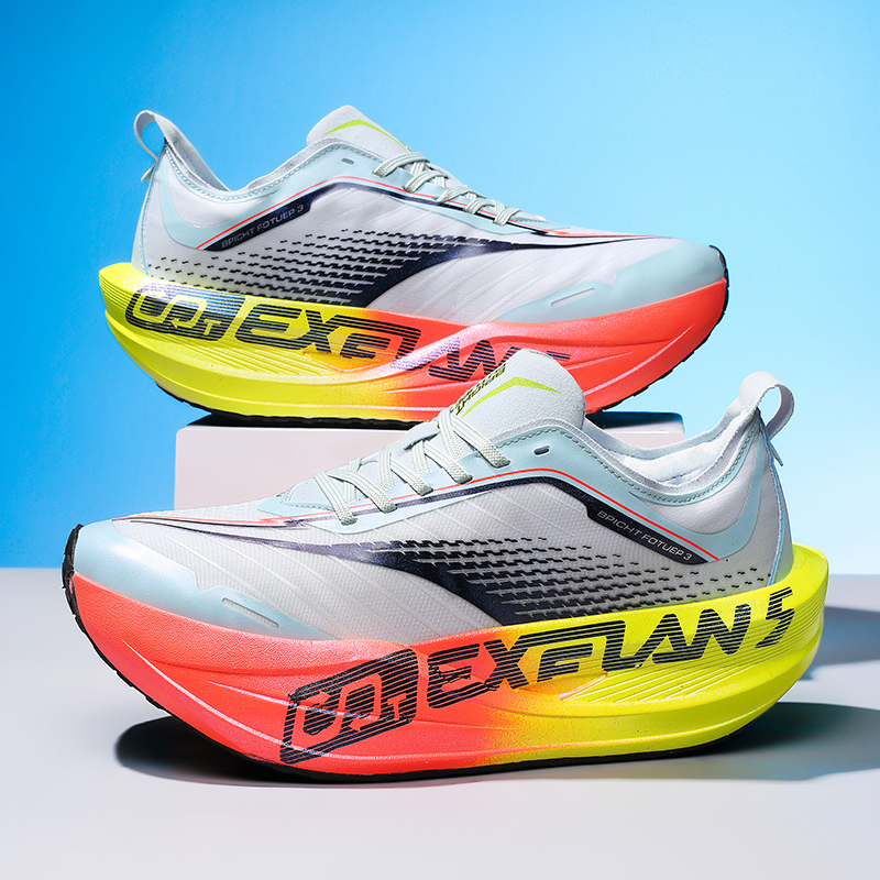 Scarpe da corsa professionali  - Carbon Plate Marathon Racing Shoes recensione e prezzo